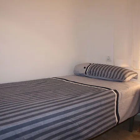 Moderno Cerca Del Centro Apartament *